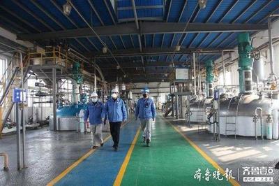 創新路上不停步，深耕生物化工新藍?！浬綎|匯海醫藥化工常務副總經理姜福元